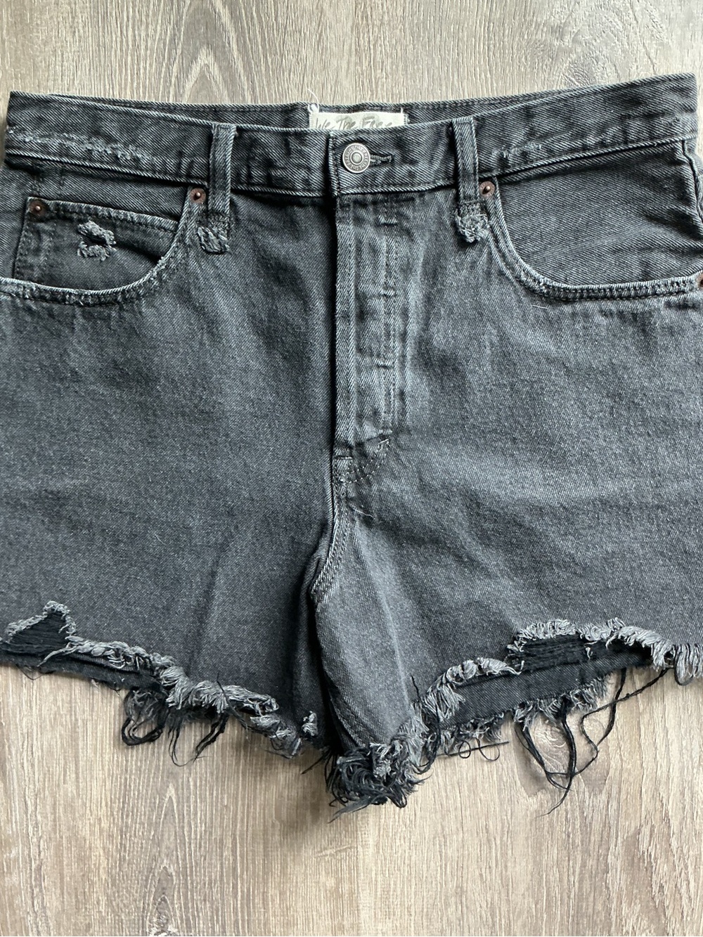 We The Free Black High-Rise Denim Shorts - Picture 4 of 7